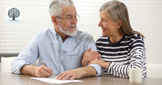 old couple signing a will